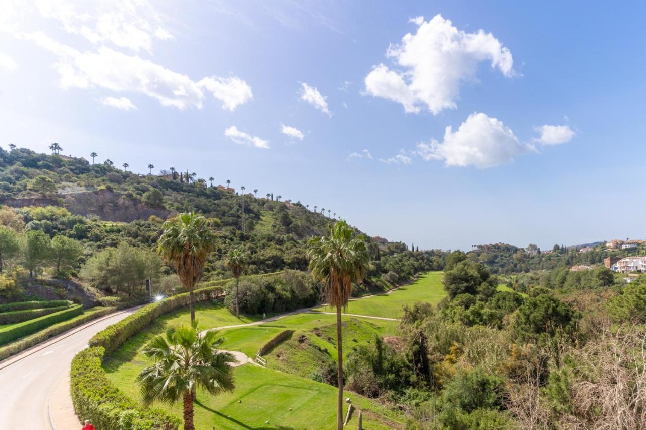 Los Arqueros Golf Apartments Benahavís Eksteriør billede