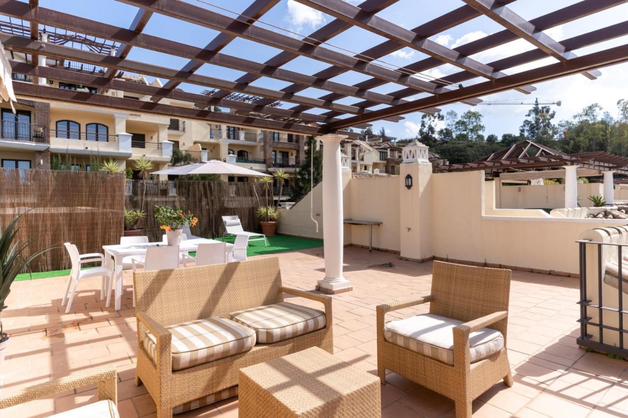 Los Arqueros Golf Apartments Benahavís Eksteriør billede