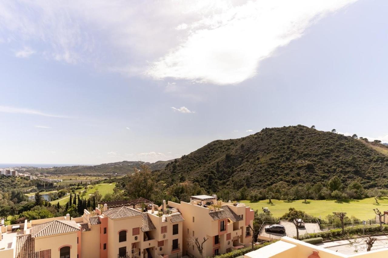 Los Arqueros Golf Apartments Benahavís Eksteriør billede