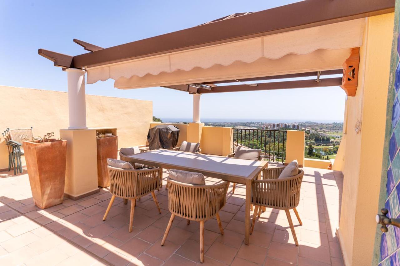 Los Arqueros Golf Apartments Benahavís Eksteriør billede