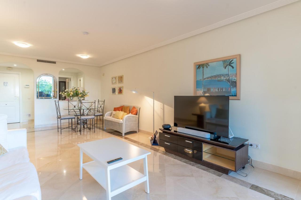 Los Arqueros Golf Apartments Benahavís Eksteriør billede