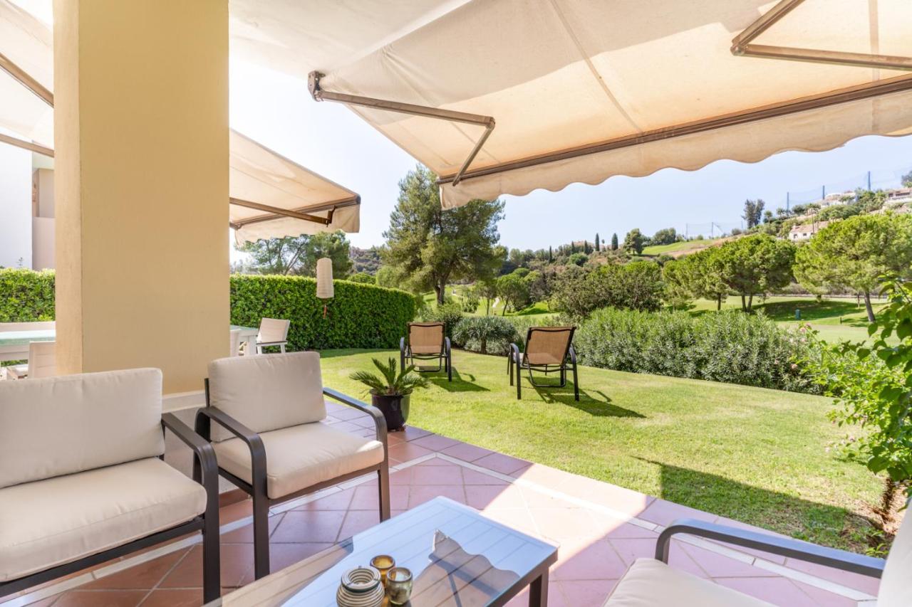 Los Arqueros Golf Apartments Benahavís Eksteriør billede