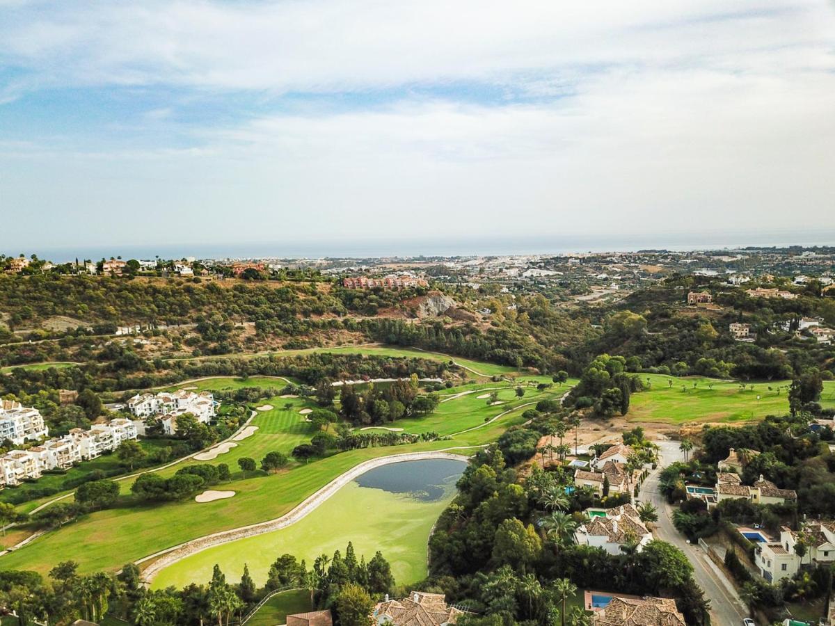 Los Arqueros Golf Apartments Benahavís Eksteriør billede