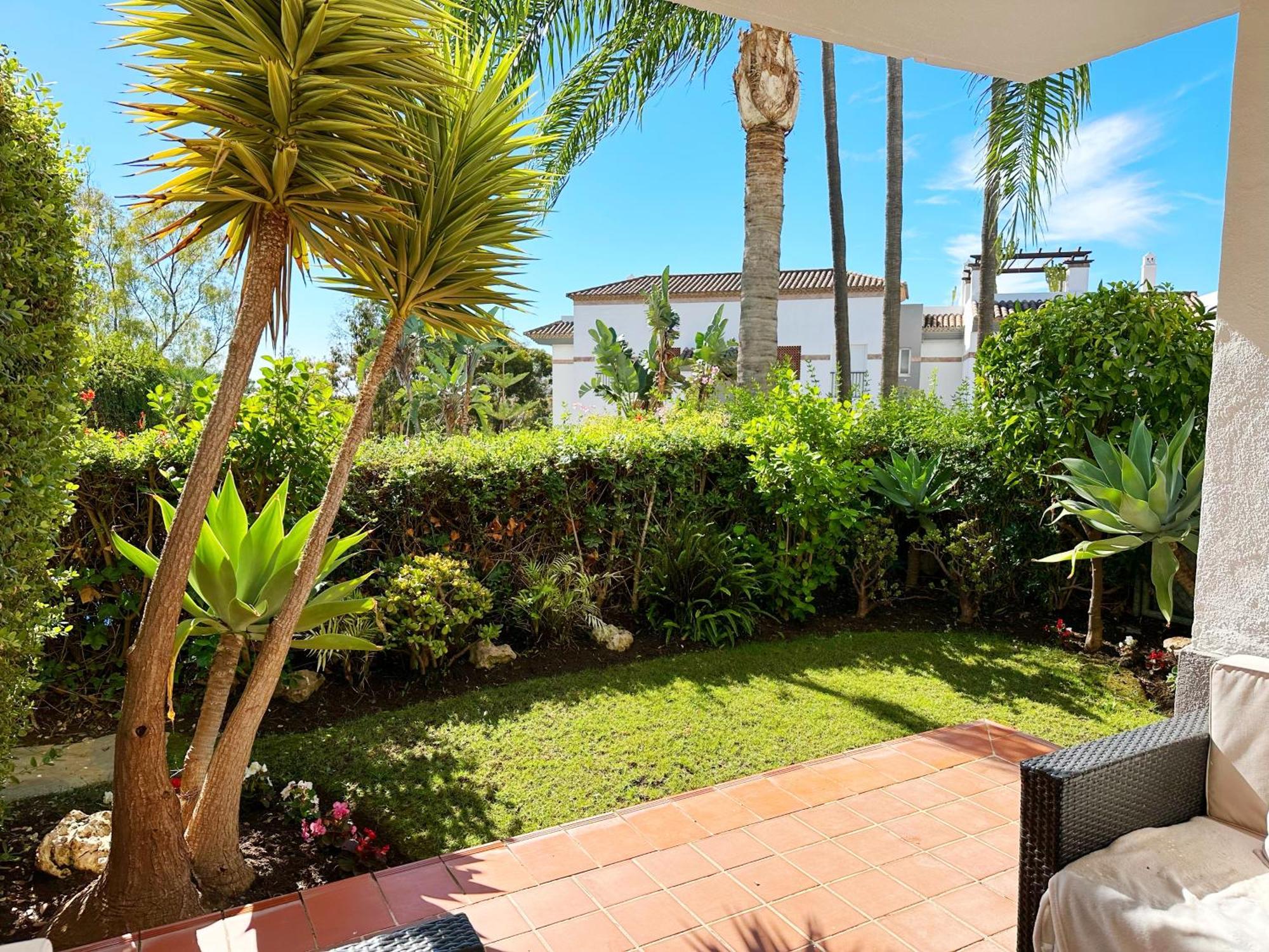 Los Arqueros Golf Apartments Benahavís Eksteriør billede